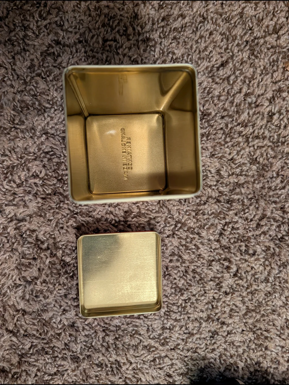 Burrough's Beefeater Red Metal Storage Tin